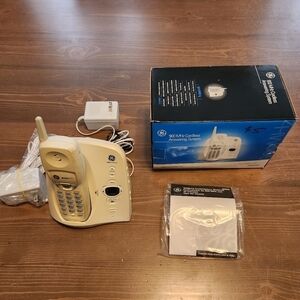General Electric Cordess Phone Digital Answering Machine 900MHz 26992GE1 Tested